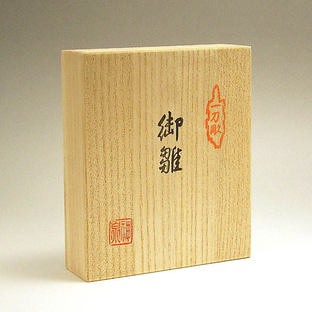 奈良の一刀彫雛人形・立雛3号（神泉作） 商品詳細 丹青堂｜書道用品