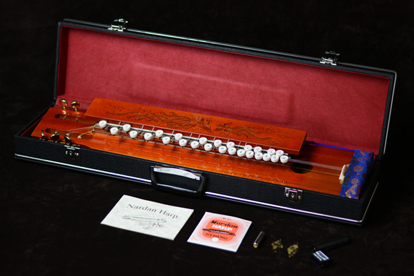 ナルダン製品一覧 ＞ ナルダン大正琴 彫凰(ほりおう)ライトブラウン