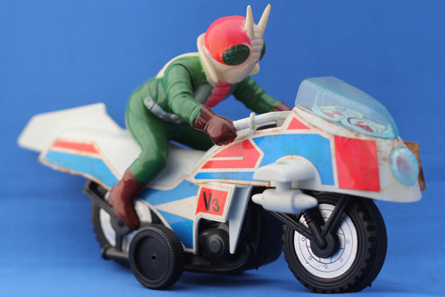 仮面ライダーV3・ハリケーン号 – 昭和玩具研究+発表