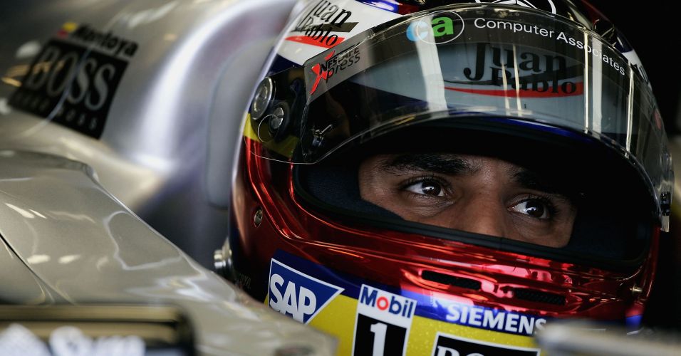 2005 モントーヤ プロモ用ヘルメット