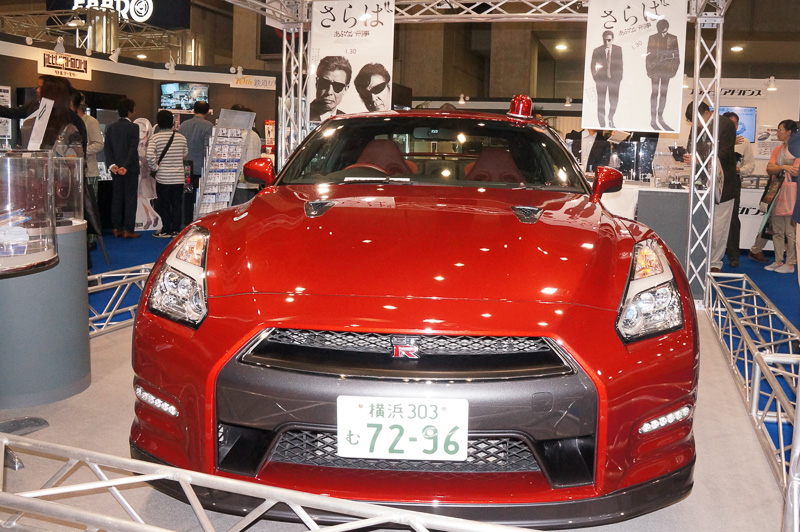 日産、映画「さらば あぶない刑事」に提供する「GT-R」覆面パトカーを