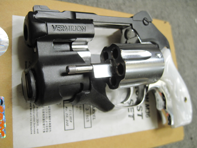 S&W M36 Chief's Special Base – VERMILION | ♡ Claire Crime Buster ♡