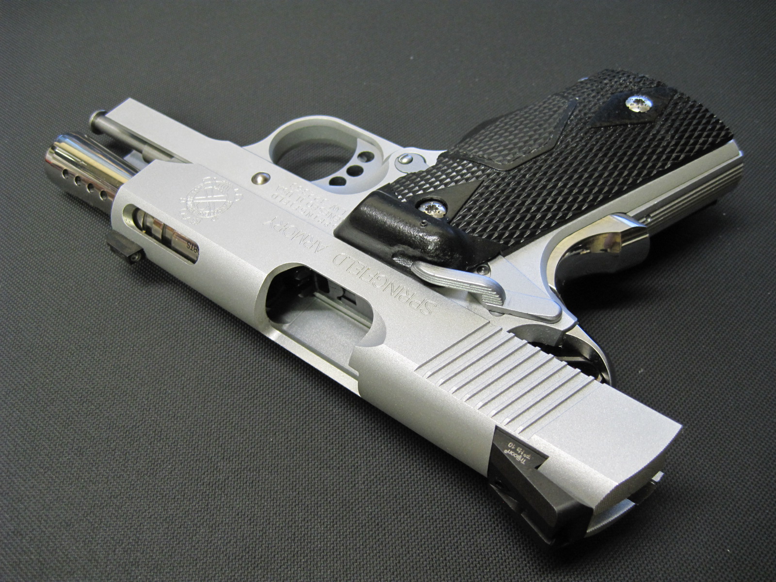 V10 Ultra Compact – Anvil WA 1911用 SFAタイプ グリップセフティ