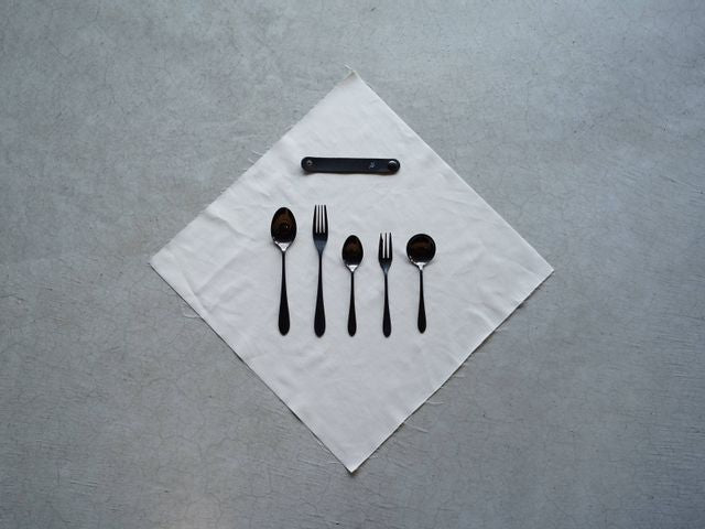 96 KURO】カトラリー贈りものパッケージBつやつや｜鏡面ステンレス製