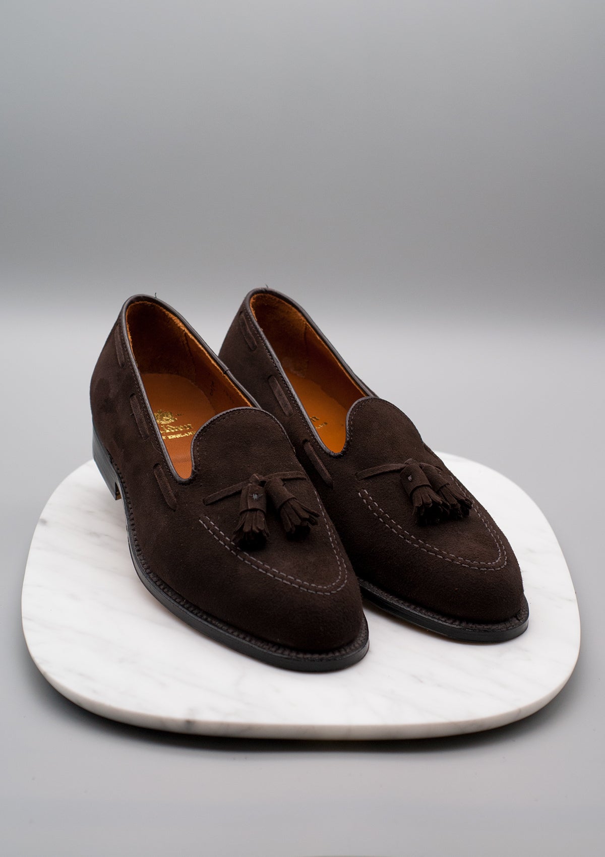 Alden 666 Mocha Suede Tassel Loafer – Dashing Chicago