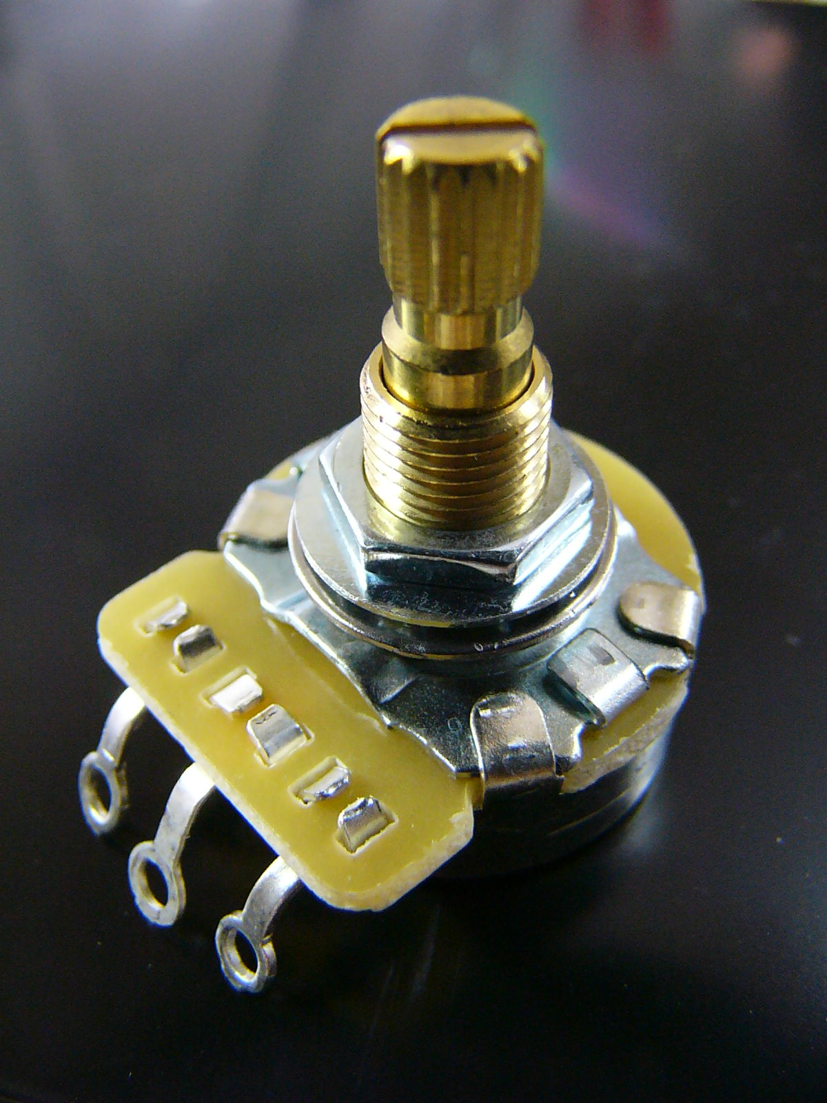 CTS製ミリサイズポット | Guitar Lab