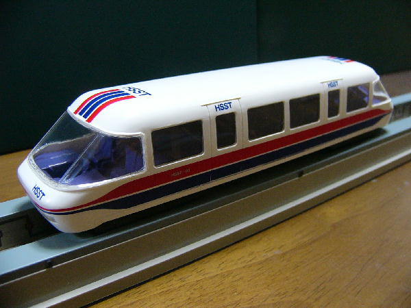 日本航空・HSST－03