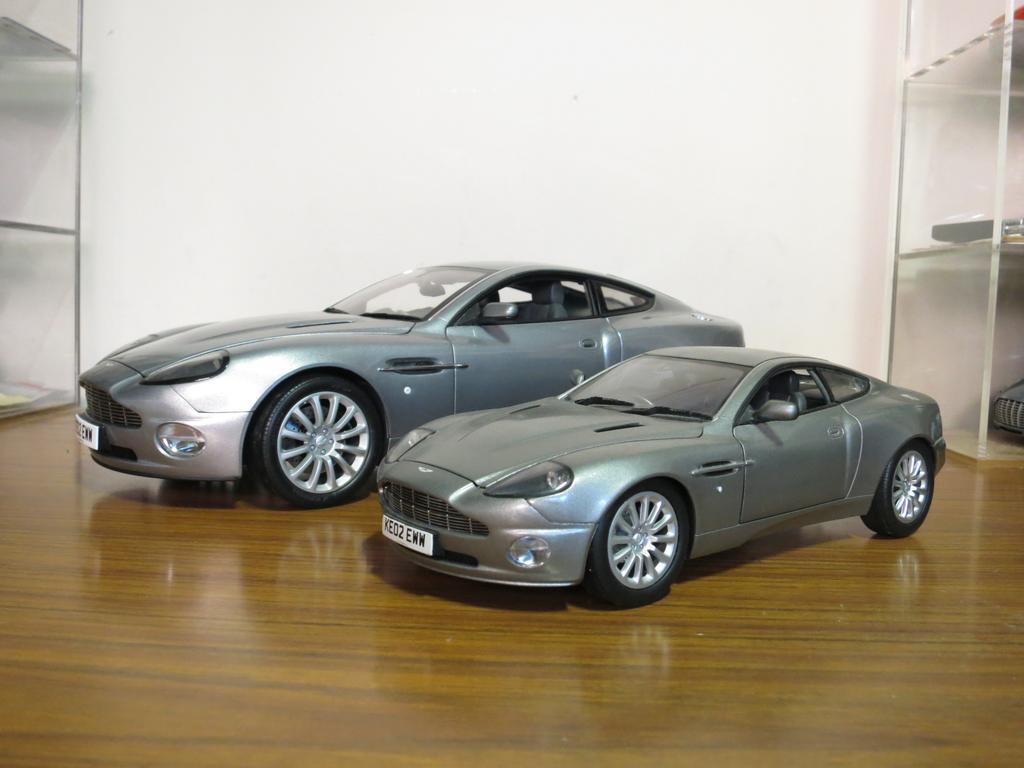 Kyosho Aston Martin Vanquish 1:12 | DiecastXchange Forum