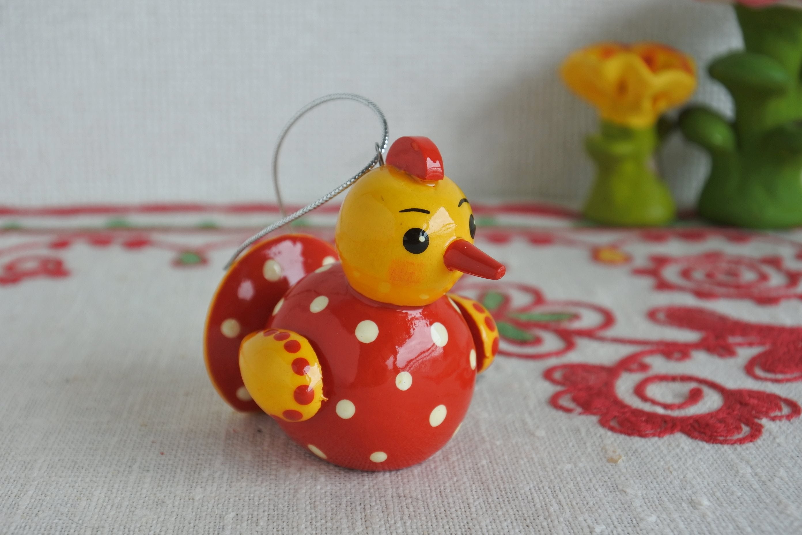 ロシア雑貨いりえのほとり 神戸 ロシア民芸品 木の人形 鳥 水玉