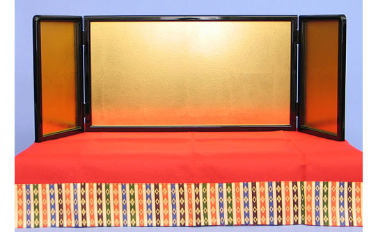 雛人形・平台屏風セット 幅80cm毛氈台-11三曲真鍮箔押し屏風 – 寿鳳