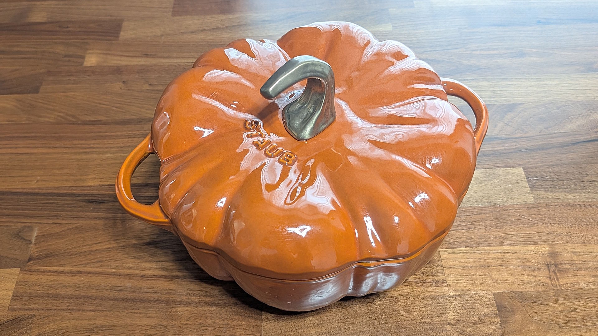 鍋の形状に関する考察 – 巡風万搬