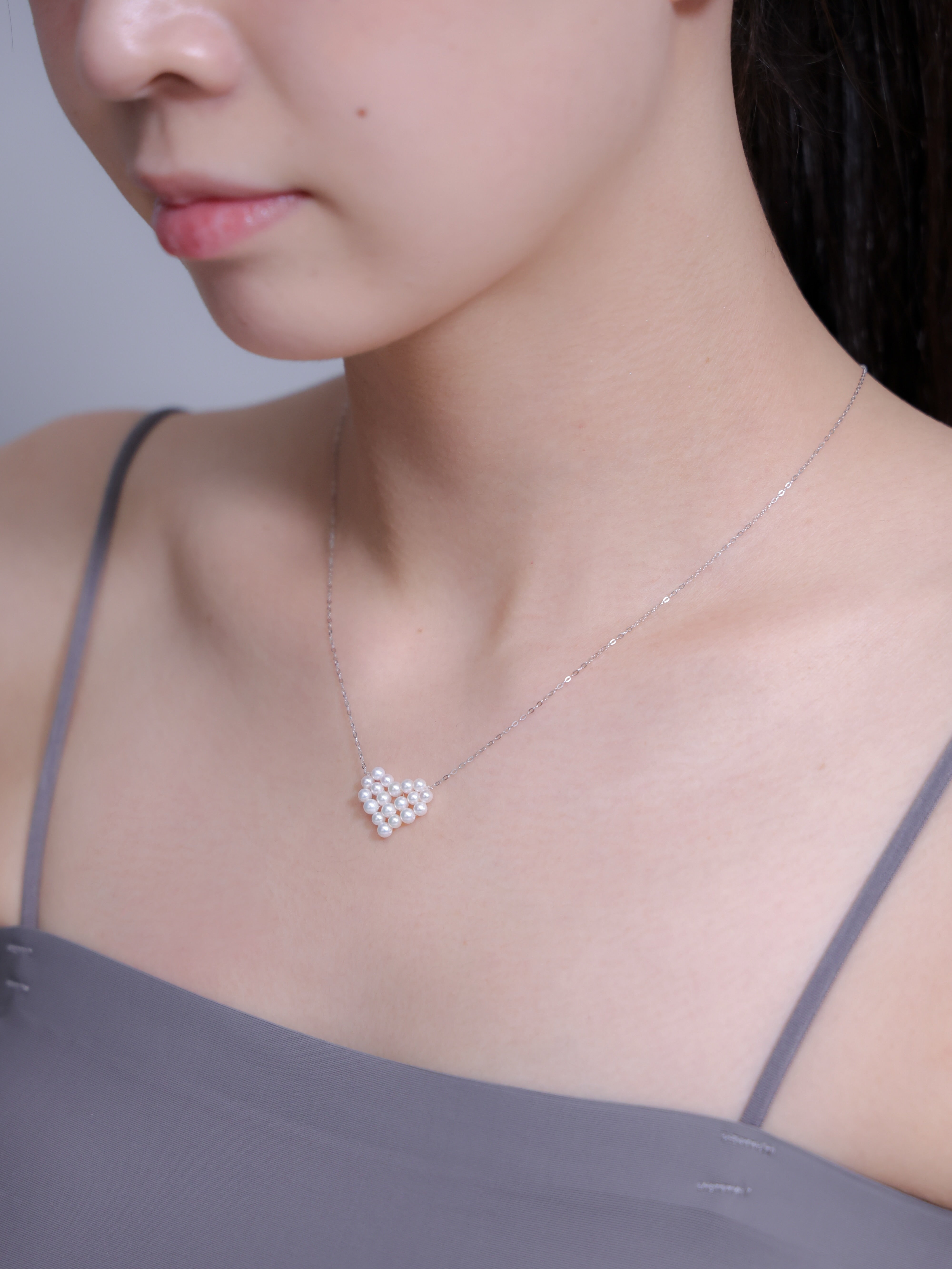 heart-pearl-necklace-model-