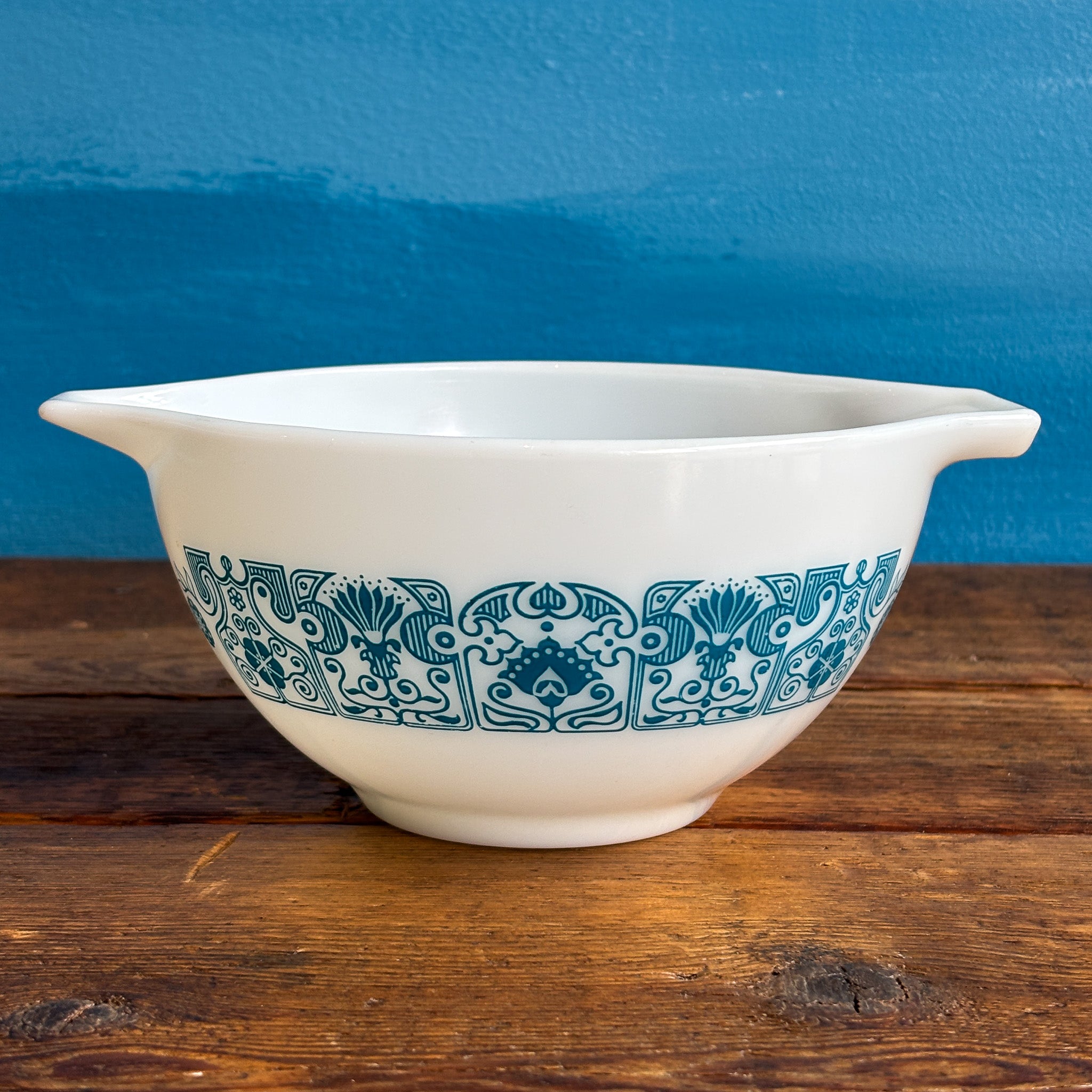 Vintage Pyrex Horizon Blue 441 Cinderella Bowl – Little Hippie