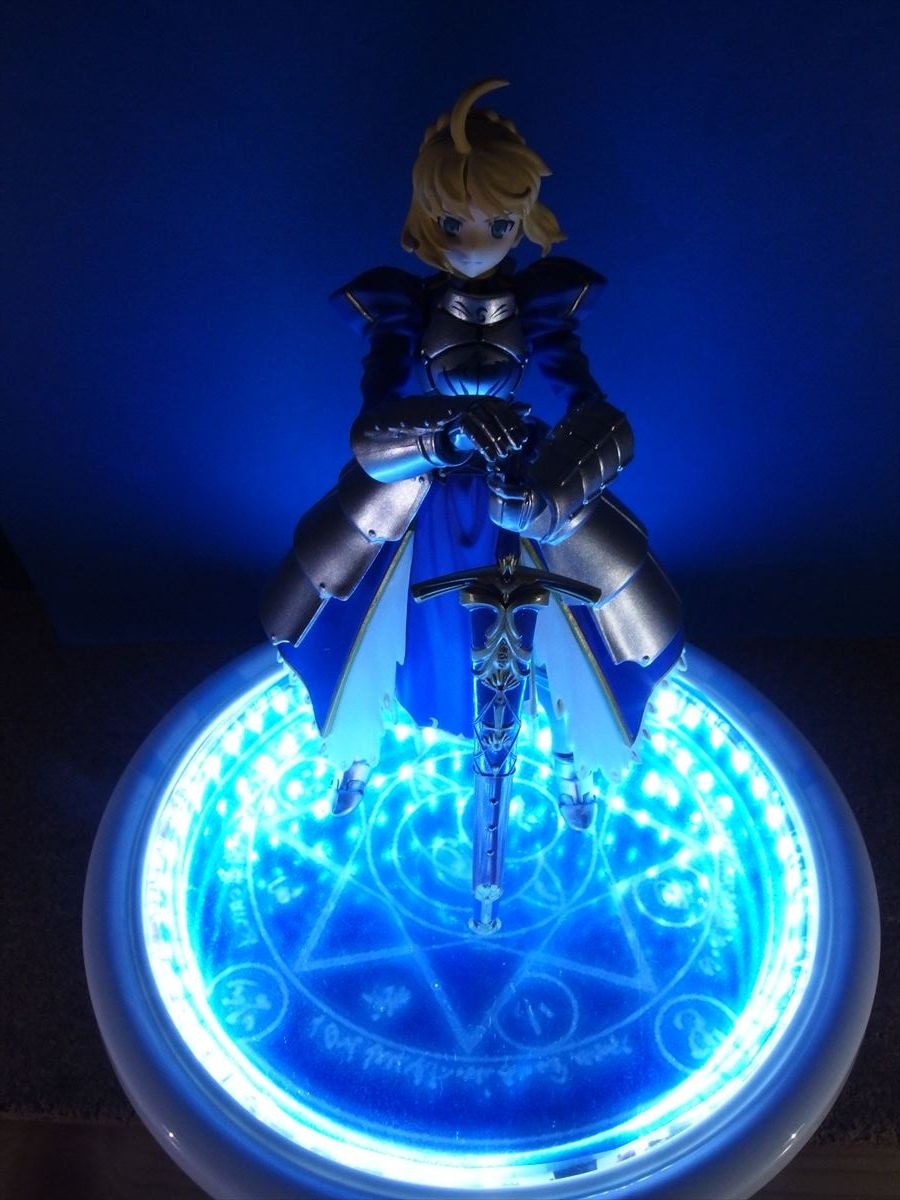 figma セイバー2.0 魔法陣 召喚！ 展示台完成 : クローゼットの中の