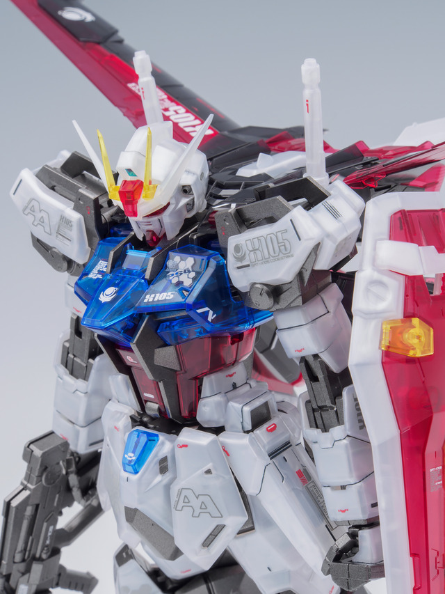 MG ガンダムベース限定エールストライクガンダム Ver.RM［クリアカラー