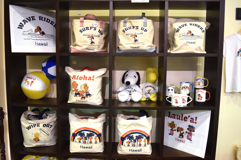ハワイにいったら絶対にほしい,ハワイ限定日焼けスヌーピー,MONI