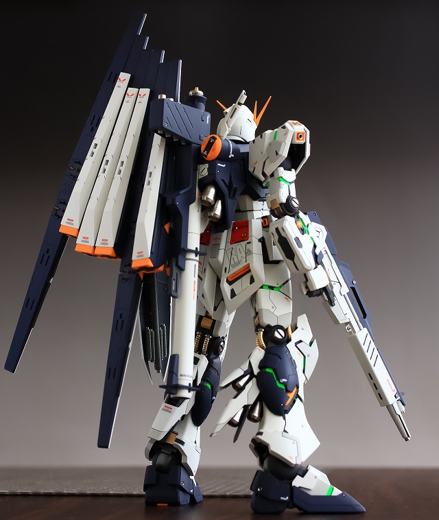 MG ニューガンダムVer.Ka T09【ぷらもっち】