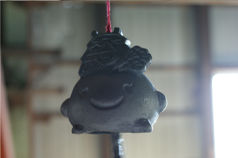 龍プロモーション | 世界遺産国宝姫路城の鯱（シャチホコ）製作した鬼