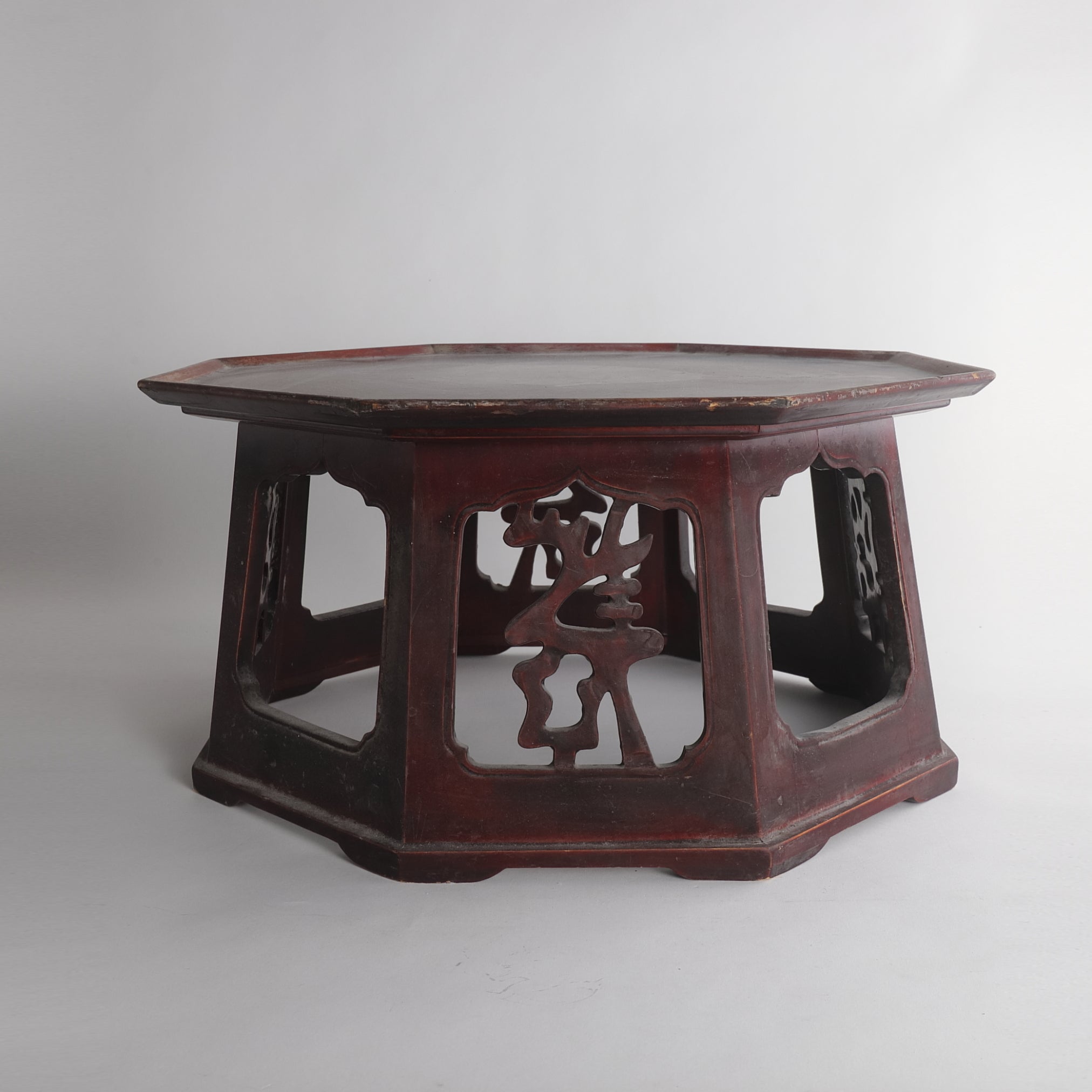 李朝 八角小盤（ソバン）（1392–1897 CE） | 入蘆花（ロカニイル）