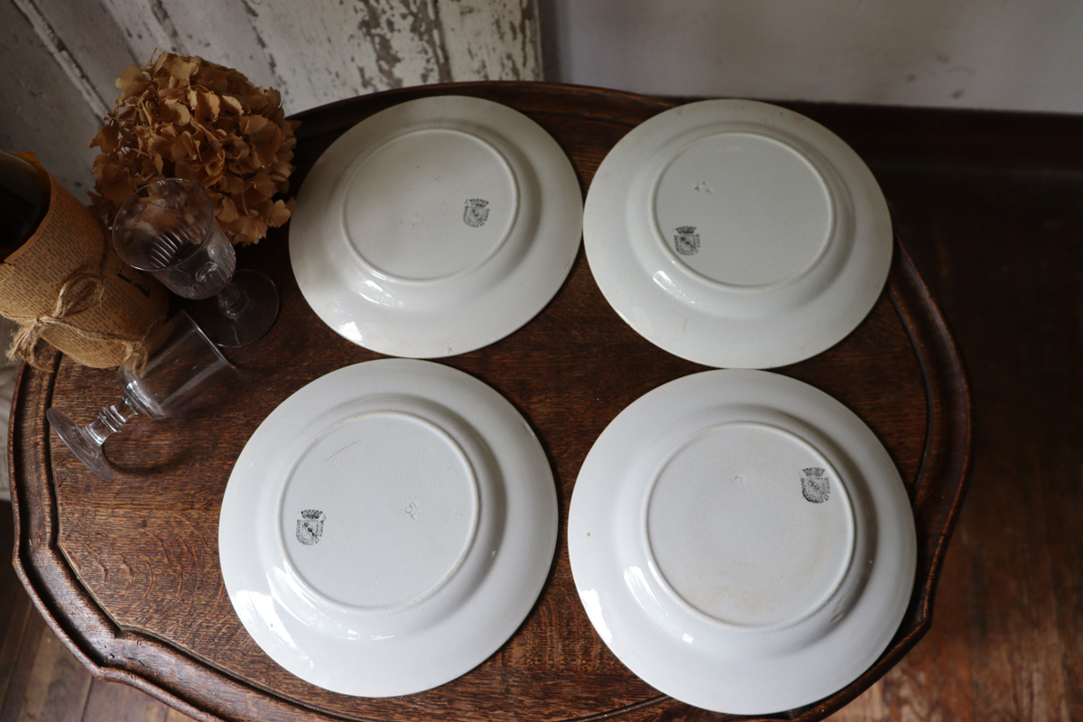 U27-3 フランスBrocante サルグミンヌ 白いプレート お皿