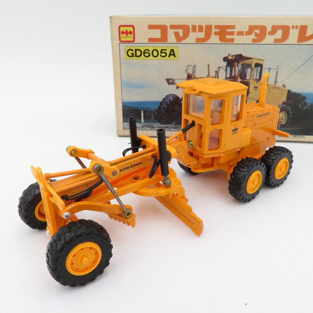 ダイヤペット T-74 コマツ モータグレーダ GD605A 模型 ｜コンプオフ