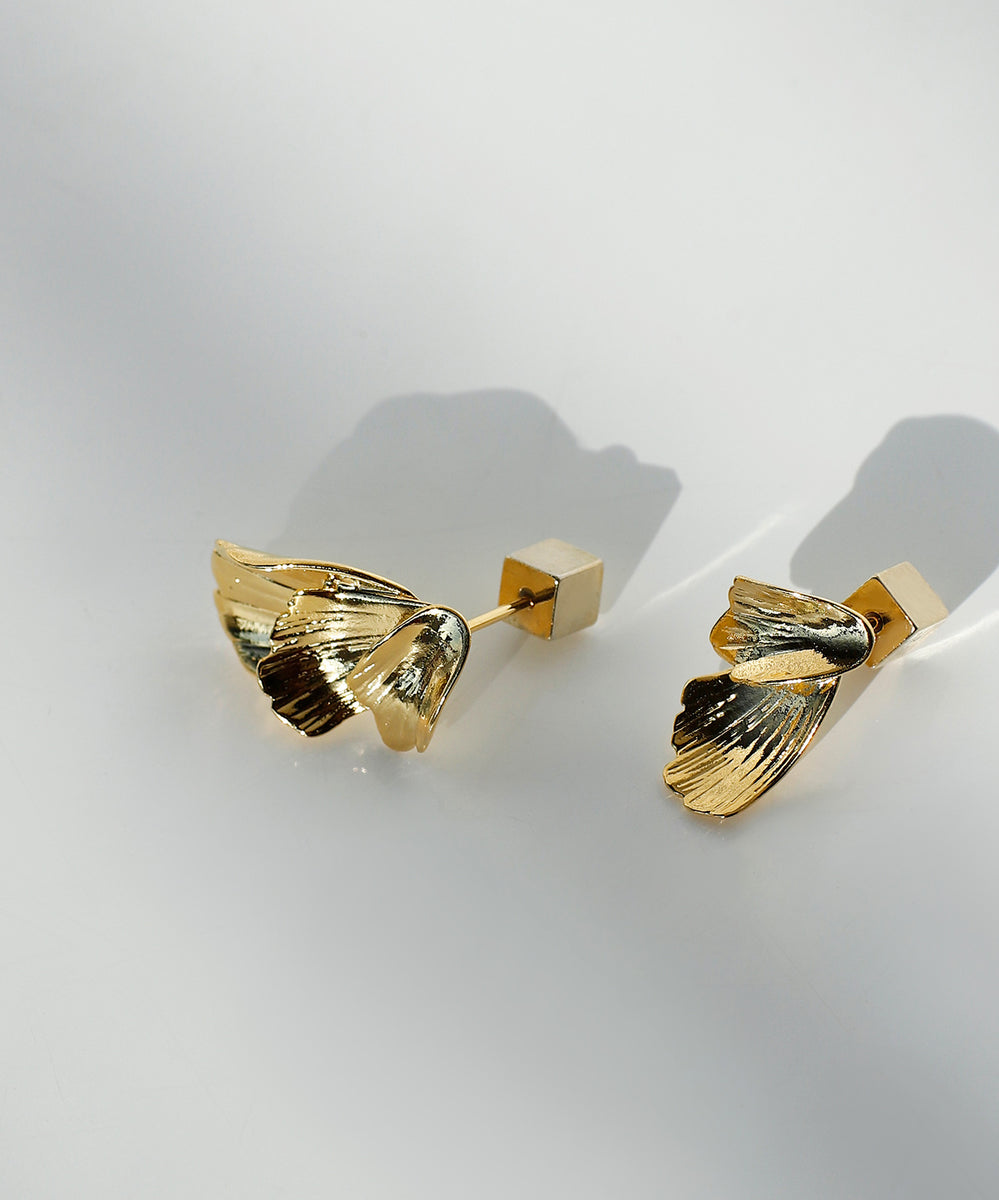 mimi33】アシメフラワーピアス[UMU][Sheerchic]｜SANPO ONLINE