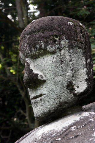 万治の石仏（下諏訪阿弥陀石仏）