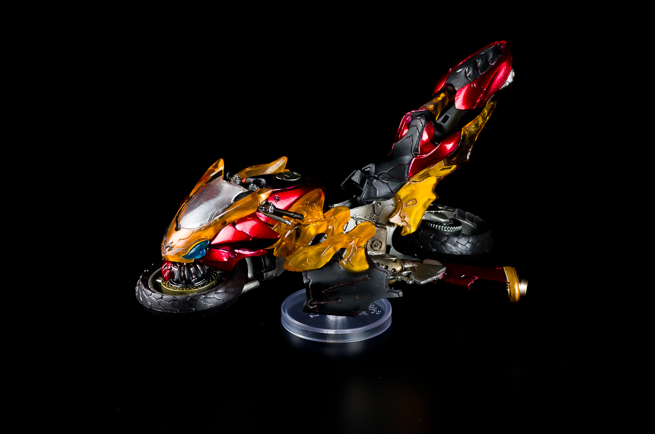 レビュー】 バンダイ S.I.C 極魂 018 マシントルネイダー [仮面