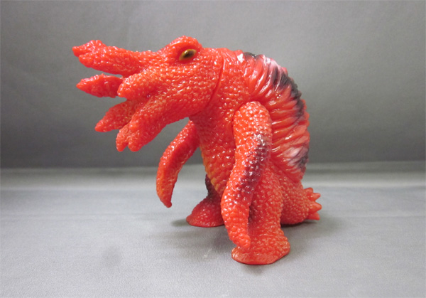 2016年4月24日の「スーフェス71」でヤモマークが最新作ピドゴンの