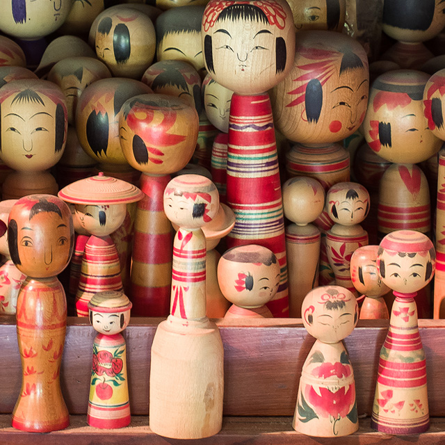 こけしとは | 手とてとテ -仙台・宮城のてしごとたち-