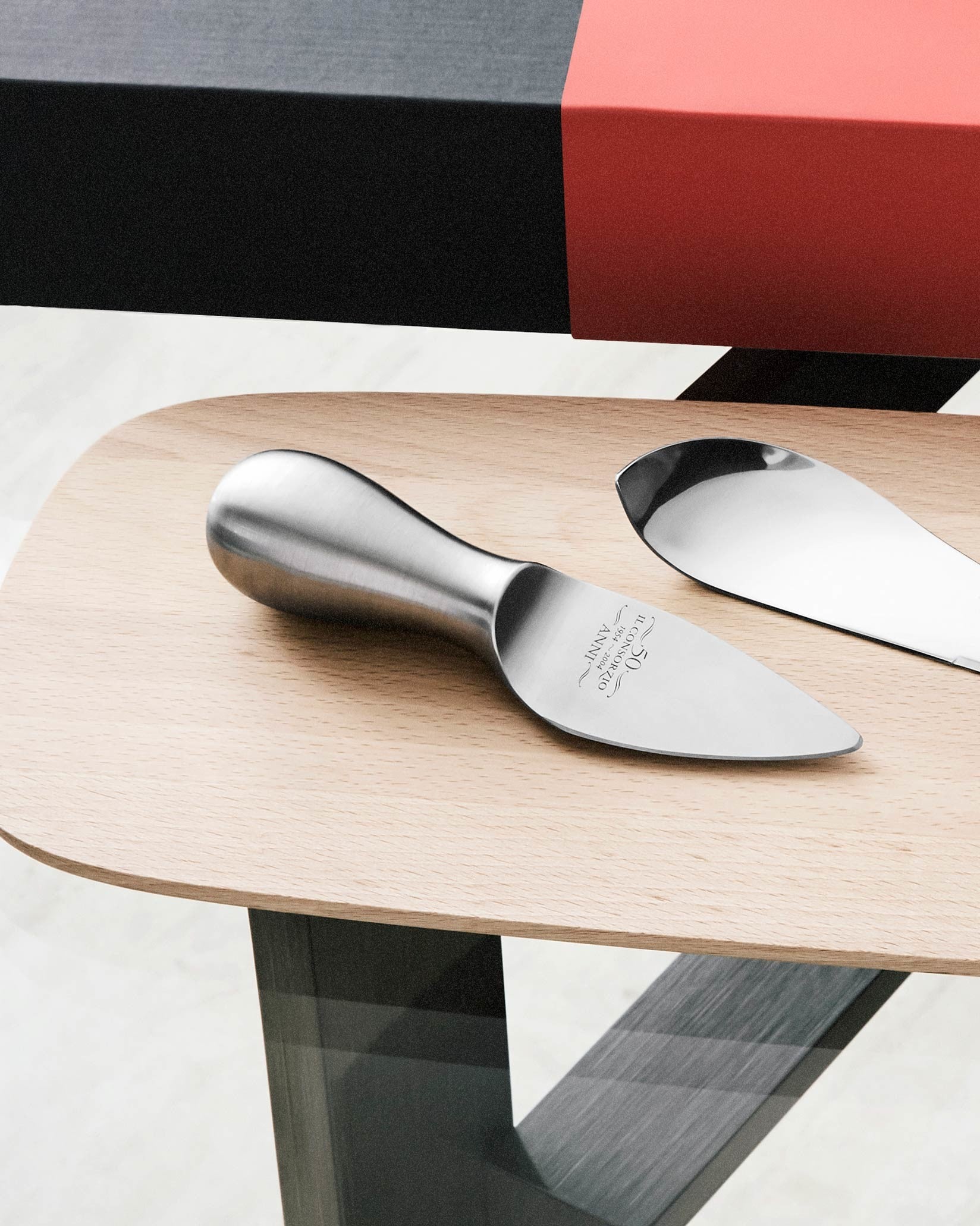 Mami: Cheese cutter by Stefano Giovannoni | Alessi