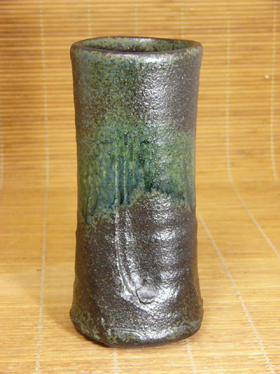 委託販売品紹介～河村益弘作 鉄彩花瓶