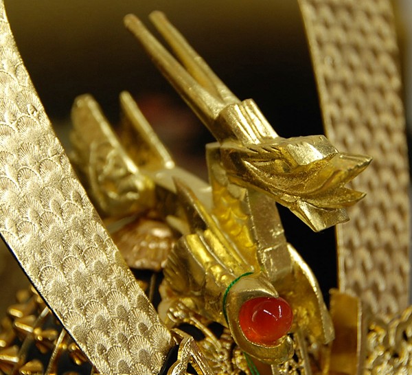 竹麻呂作 15号大峰山 兜飾｜五月人形・雛人形なら人形の和光