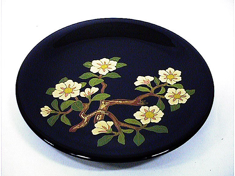 地域づくり・文化支援部門 | 地域産業資料室 | 漆 | 存清菓子盆 ｢花