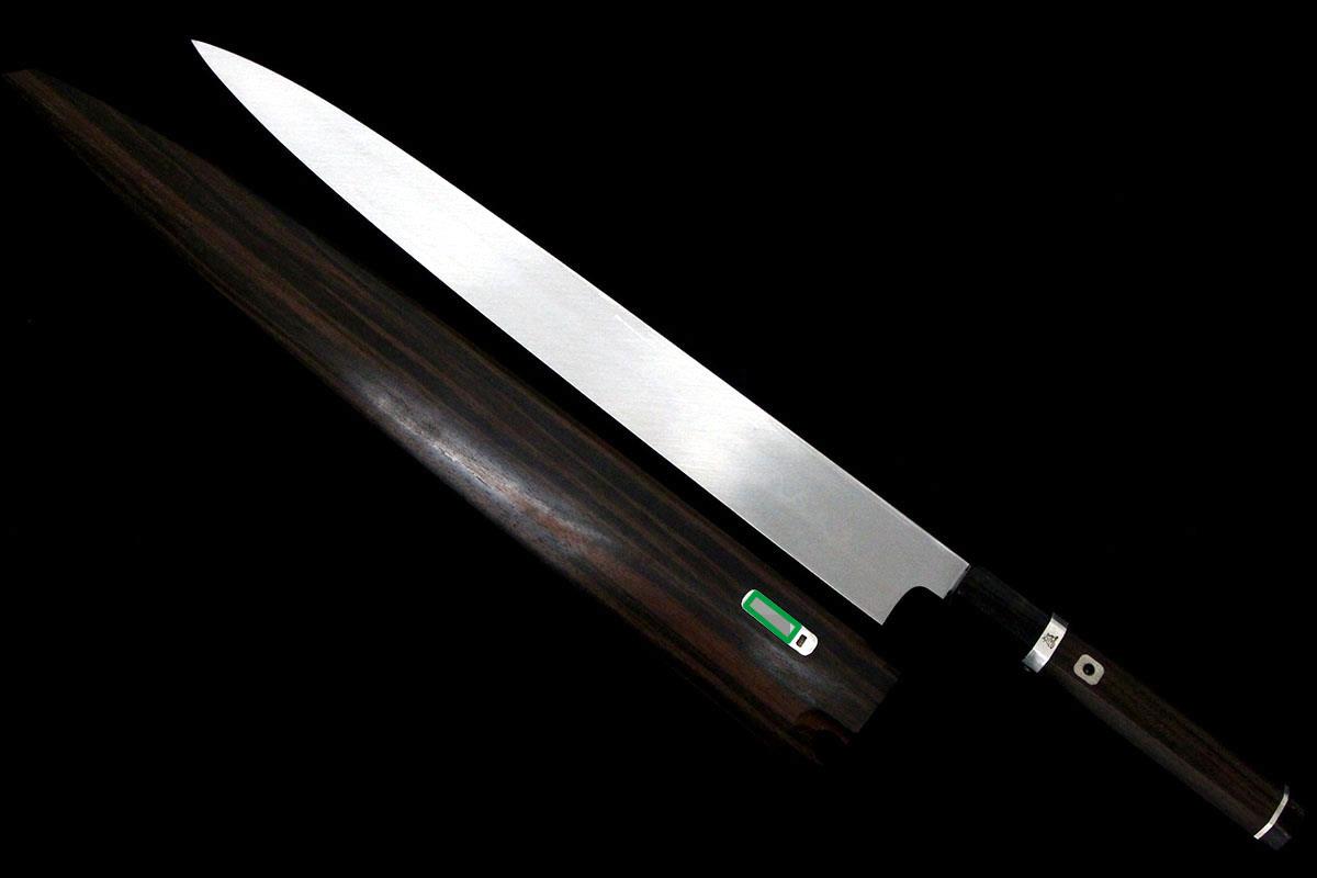 柳刃包丁 尺二 本焼 平鏡面 目釘留 銀二巻 黒鞘付 λA5128-2L3B | 京極