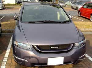 グレイッシュモーブメタリック