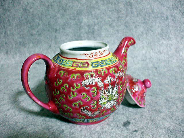 洋蓮紅鷲口急須 景徳鎮 中国茶器