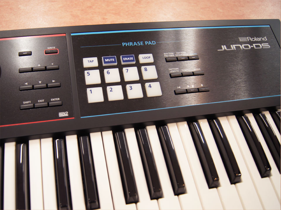 Roland JUNO-DS61 - 第一楽器株式会社