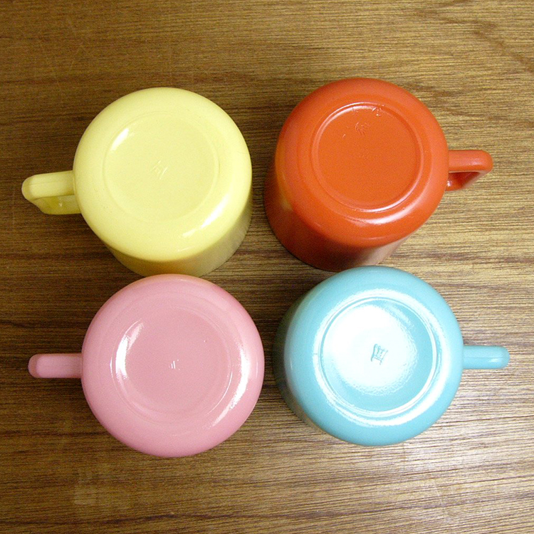 ヘーゼルアトラス☆チャイルドマグ 4点セット☆DEALERSHIP