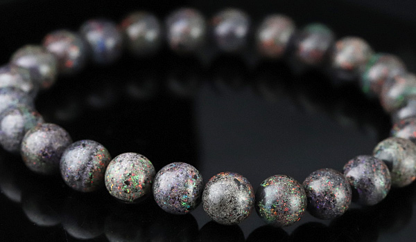 一点もの】素通しブレス（オーストラリア産ブラックマトリックス