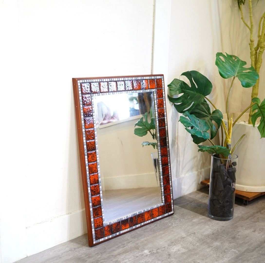 ヴィンテージ タイルミラー 北欧 鏡 中古 壁掛け鏡 趣ある 雰囲気良い