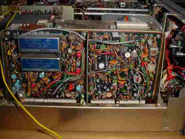 トリオ HFトランシーバー TS－820（V、S）