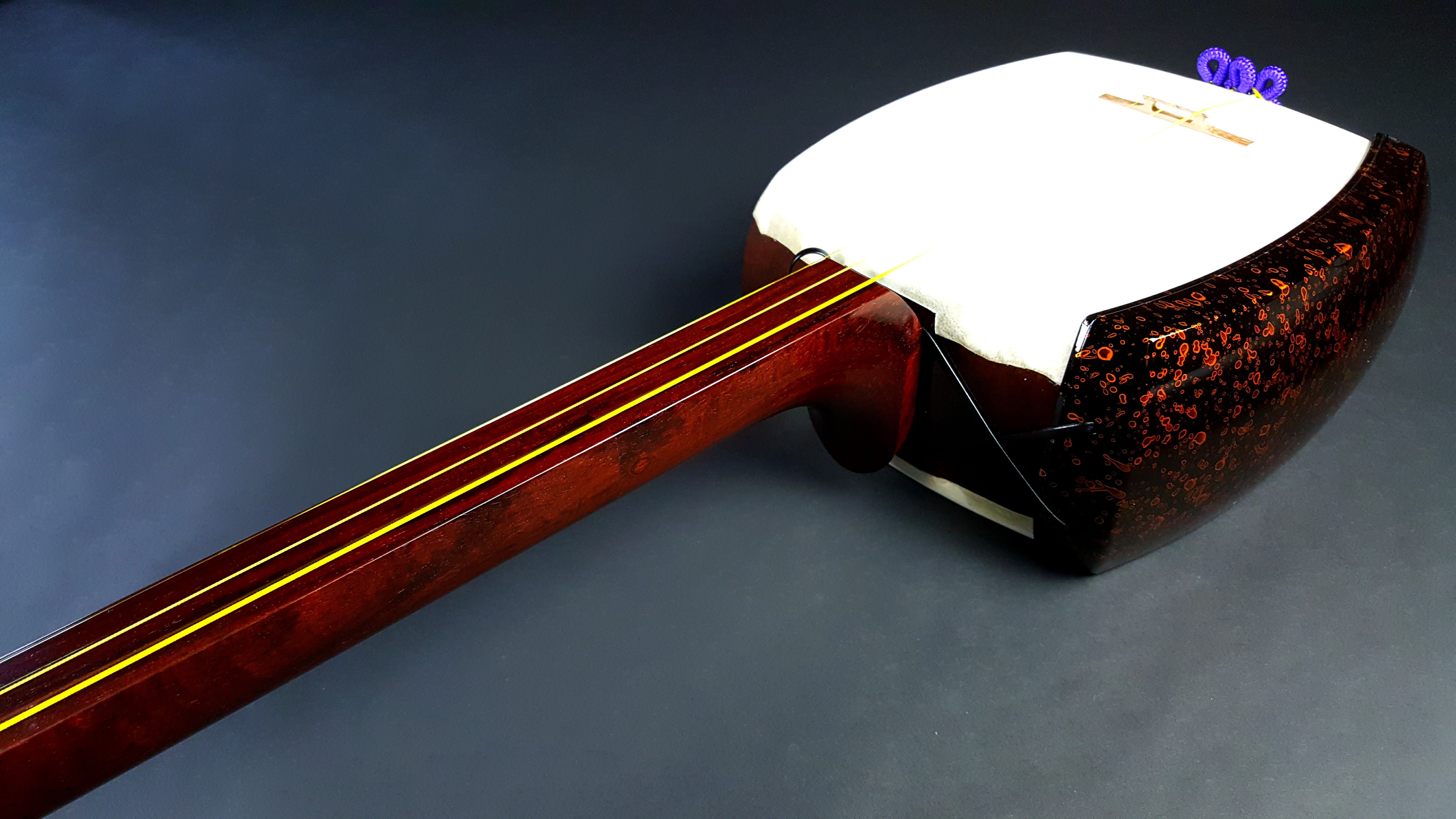 Shop 津軽金細三味線 at 和楽器市場·新館 | 和楽器市場·新館