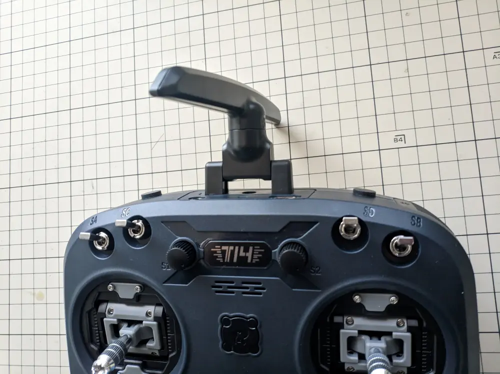 レビュー：Jumper T14 送信機 ExpressLRS 技適アリ