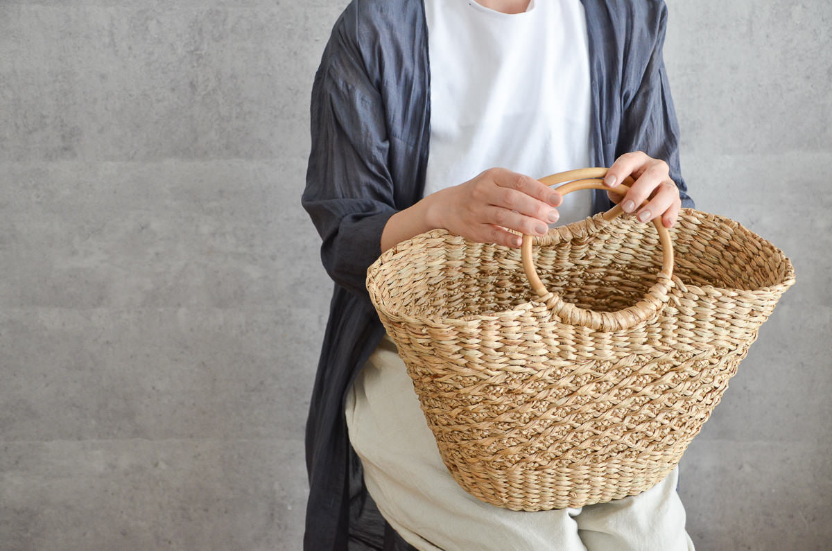 収納にも映える草の手提げ｜市川籠店 – 市川籠店 | 1basketry