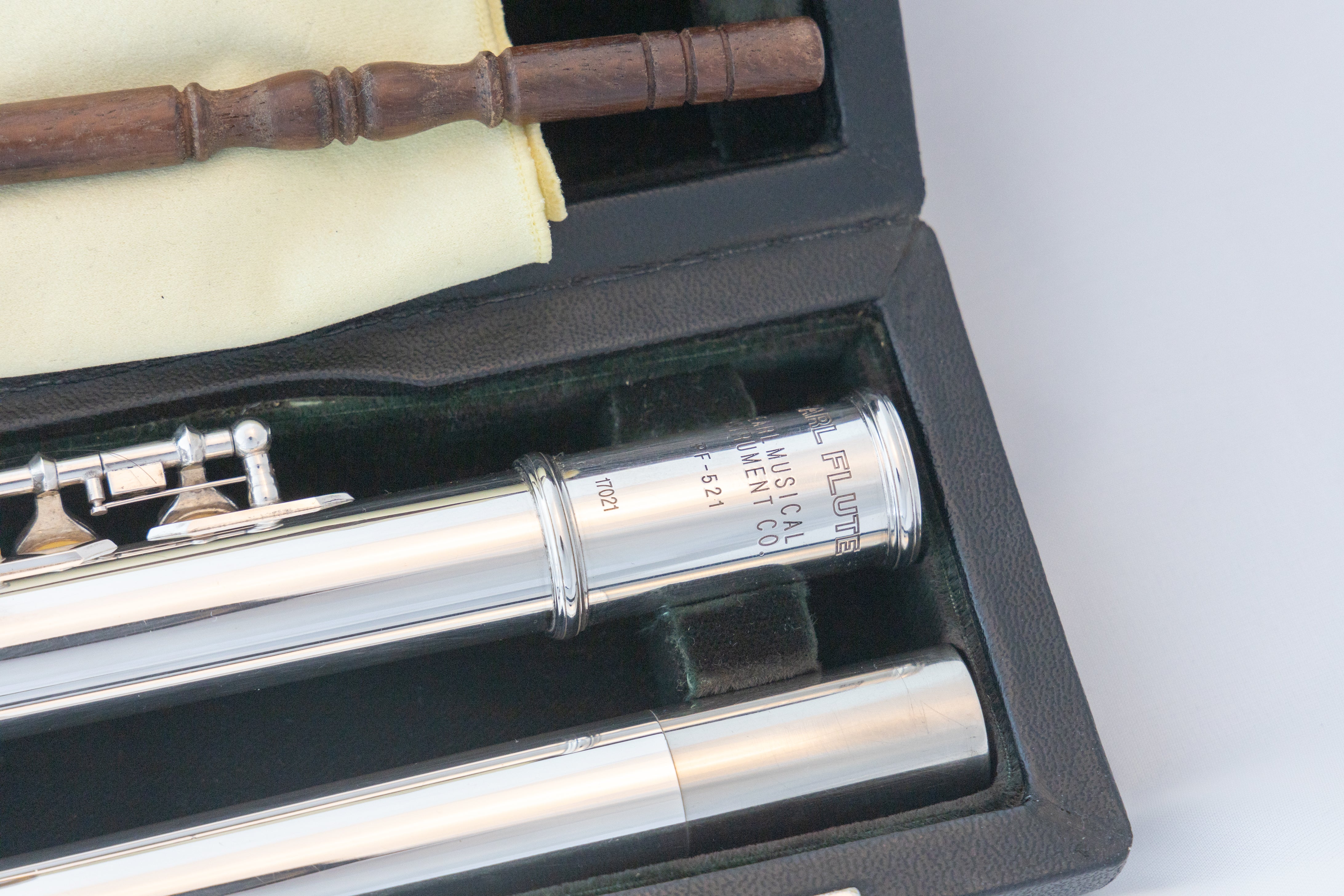 Pearl PF-521 Silver-plated Flute *Silver Lip-plate *Split-E *Made