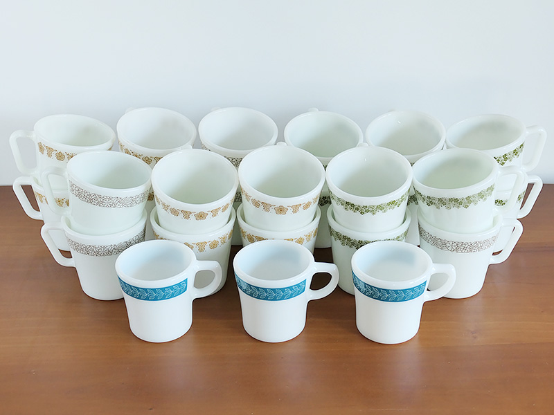 パイレックスのマグをアップ – ファイヤーキング＆ヴィンテージ食器の