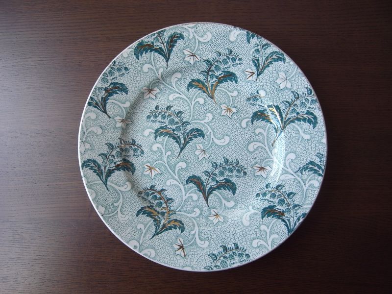 クレイユモントロー すずらんのお皿 アンティーク - テーブルB