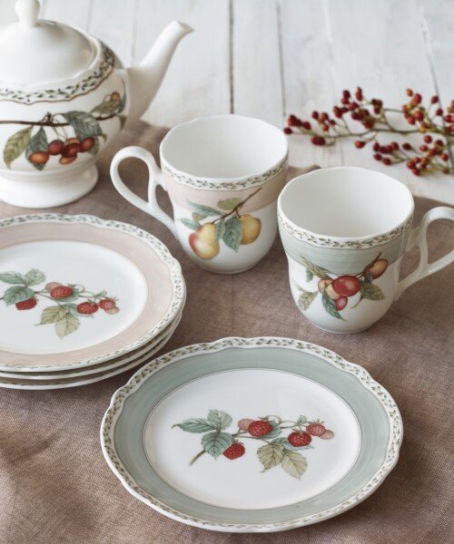 オーチャードガーデン 19cmプレート(スモーキーピンク) | ノリタケ食器