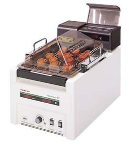 卓上型振とう恒温槽 | パーソナル-11・EXNセット